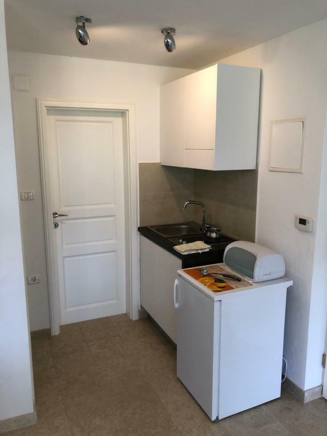 Apartment Flora Пула Екстериор снимка